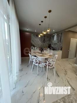 Дом 142м², 2-этажный, участок 5 сот.  