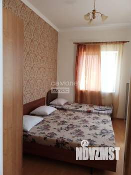 Дом 233м², 3-этажный, участок 4 сот.  