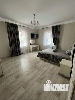 Дом 360м&sup2;, 2-этажный, участок 9 сот.  