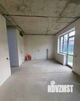 Дом 100м², 2-этажный, участок 3 сот.  