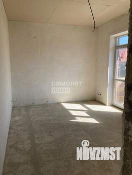 Дом 156м&sup2;, 2-этажный, участок 4 сот.  