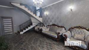 Дом 180м², 2-этажный, участок 6 сот.  