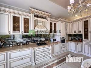 Коттедж 201м&sup2;, 2-этажный, участок 4 сот.  