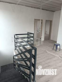 Дом 177м&sup2;, 2-этажный, участок 4 сот.  