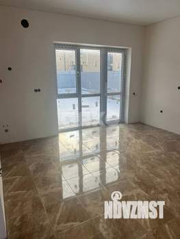 Дом 110м&sup2;, 2-этажный, участок 5 сот.  