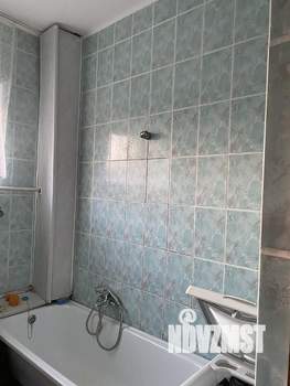 Дом 324м&sup2;, 2-этажный, участок 4 сот.  