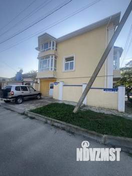 Дом 274м², 2-этажный, участок 4 сот.  