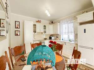 Дом 115м&sup2;, 2-этажный, участок 6 сот.  