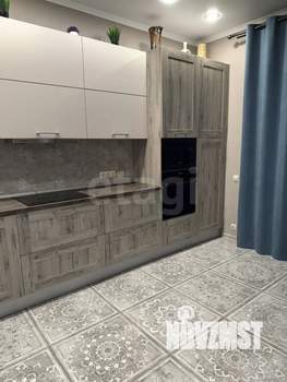 Дом 175м&sup2;, 2-этажный, участок 7 сот.  