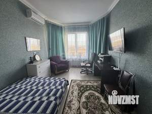 Дом 125м&sup2;, 2-этажный, участок 6 сот.  