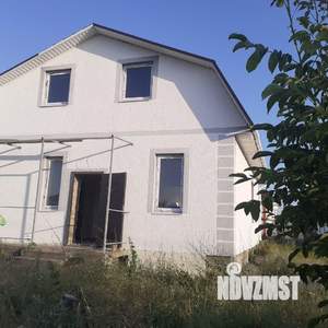 Дом 132м&sup2;, 2-этажный, участок 4 сот.  