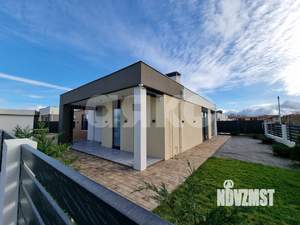 Коттедж 173м&sup2;, 1-этажный, участок 4 сот.  