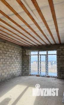 Дом 100м&sup2;, 1-этажный, участок 7 сот.  