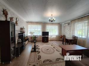 Дом 283м², 2-этажный, участок 15 сот.  