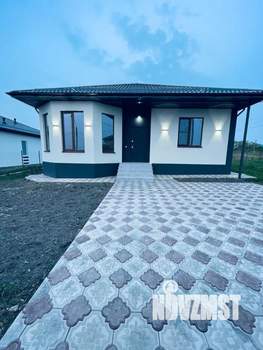 Дом 90м&sup2;, 2-этажный, участок 6 сот.  