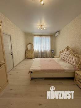 Дом 100м&sup2;, 2-этажный, участок 4 сот.  