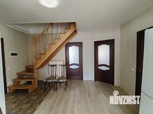 Дом 130м&sup2;, 2-этажный, участок 6 сот.  