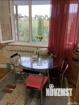 Дом 100м&sup2;, 2-этажный, участок 7 сот.  