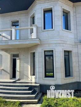 Дом 220м&sup2;, 2-этажный, участок 10 сот.  