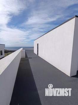 Дом 300м&sup2;, 2-этажный, участок 4 сот.  