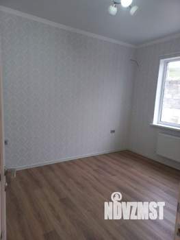 Дом 65м&sup2;, 2-этажный, участок 3 сот.  