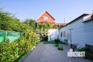 Дом 182м&sup2;, 3-этажный, участок 367 сот.  