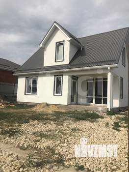 Дом 100м&sup2;, 2-этажный, участок 3 сот.  