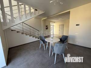 Дом 428м&sup2;, 2-этажный, участок 9 сот.  