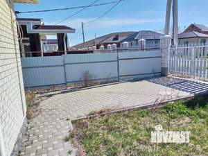 Дом 100м&sup2;, 2-этажный, участок 5 сот.  