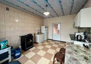 Дом 181м², 2-этажный, участок 5 сот.  