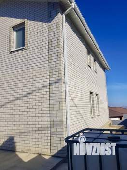 Дом 165м&sup2;, 3-этажный, участок 3 сот.  