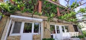 Дом 492м&sup2;, 3-этажный, участок 8 сот.  