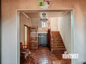 Дом 208м&sup2;, 2-этажный, участок 8 сот.  