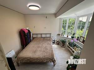 Дом 160м&sup2;, 2-этажный, участок 2 сот.  