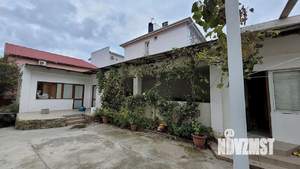 Дом 239м&sup2;, 2-этажный, участок 7 сот.  