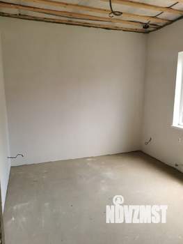 Дом 60м&sup2;, 2-этажный, участок 4 сот.  