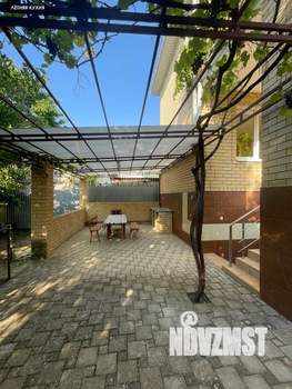 Дом 357м², 3-этажный, участок 7 сот.  