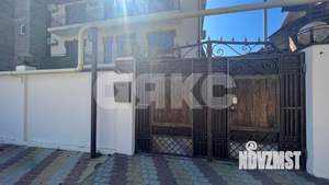 Дом 515м&sup2;, 3-этажный, участок 5 сот.  