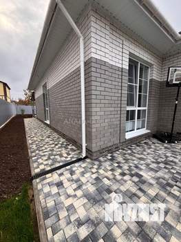 Дом 110м&sup2;, 1-этажный, участок 4 сот.  