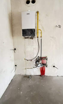 Дом 104м&sup2;, 1-этажный, участок 4 сот.  