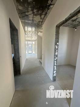 Дом 170м&sup2;, 2-этажный, участок 4 сот.  