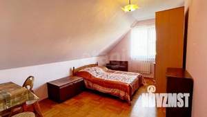 Дом 269м&sup2;, 2-этажный, участок 4 сот.  