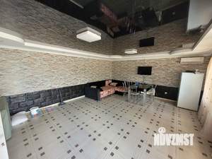 Дом 160м&sup2;, 2-этажный, участок 4 сот.  