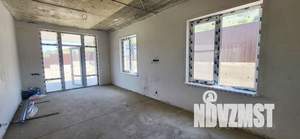 Дом 180м&sup2;, 2-этажный, участок 6 сот.  