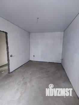 Дом 120м&sup2;, 2-этажный, участок 5 сот.  