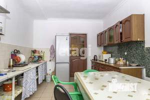 Дом 380м&sup2;, 3-этажный, участок 9 сот.  