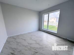 Дом 110м&sup2;, 1-этажный, участок 6 сот.  