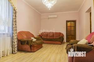 Дом 259м&sup2;, 3-этажный, участок 5 сот.  