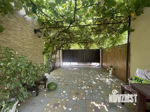 Дом 166м&sup2;, 2-этажный, участок 4 сот.  