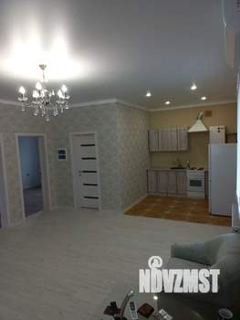 Дом 65м², 2-этажный, участок 3 сот.  